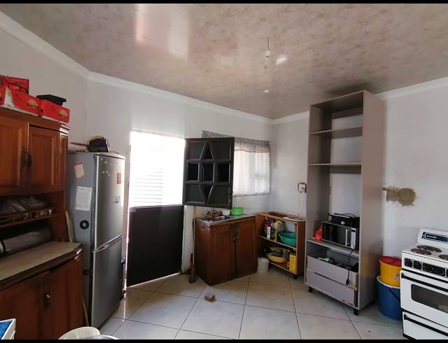 3 BEDROOM FREESTANDING FOR SALE IN JOUBERTON
